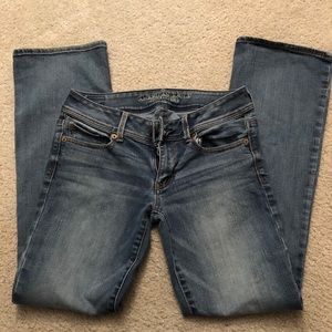 American Eagle Kickboot Jeans Size 6